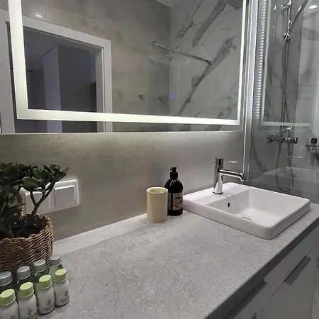 Balticlux - Greeneri Park アパート