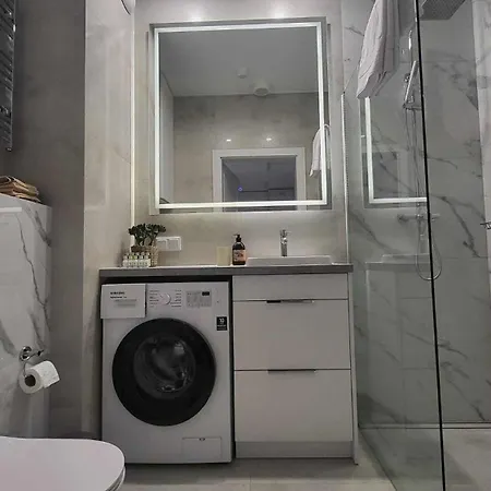 Balticlux - Greeneri Park アパート シフィノウイシチェ