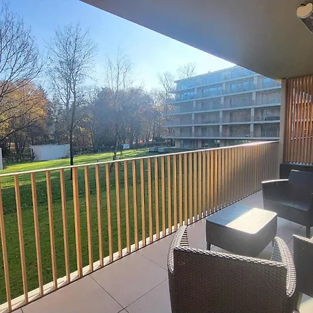 Balticlux - Greeneri Park アパート シフィノウイシチェ